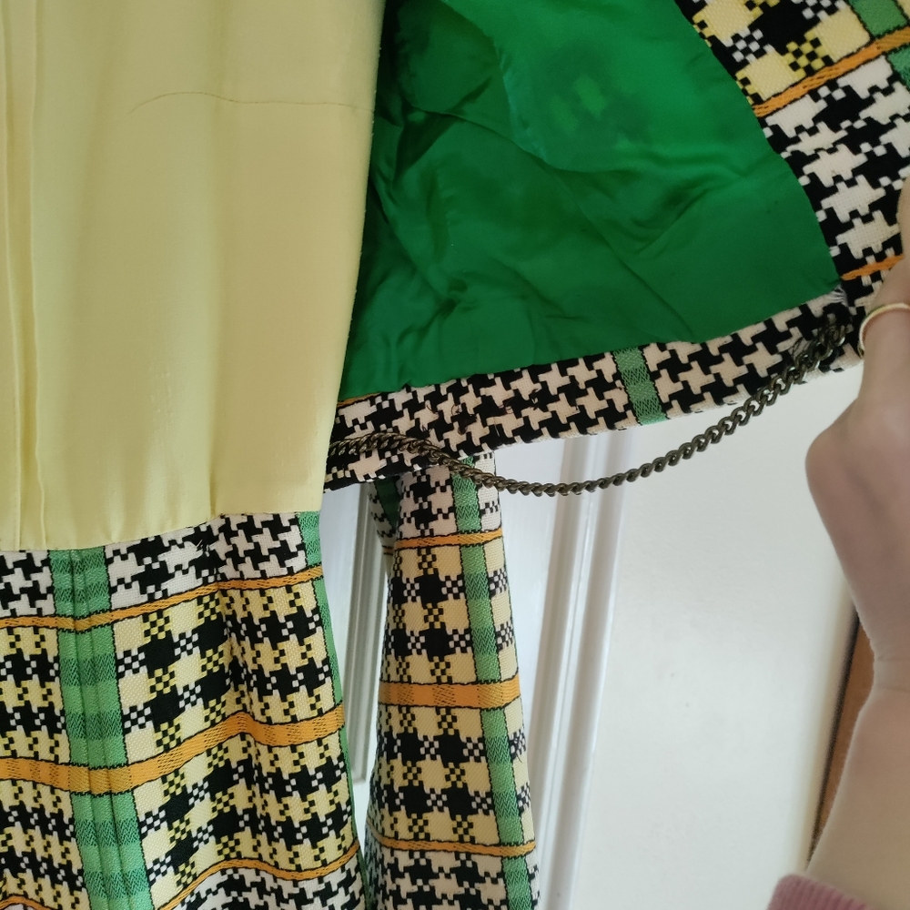 Vintage Plaid Skirt And Jacket Set - Picture 4 of 15